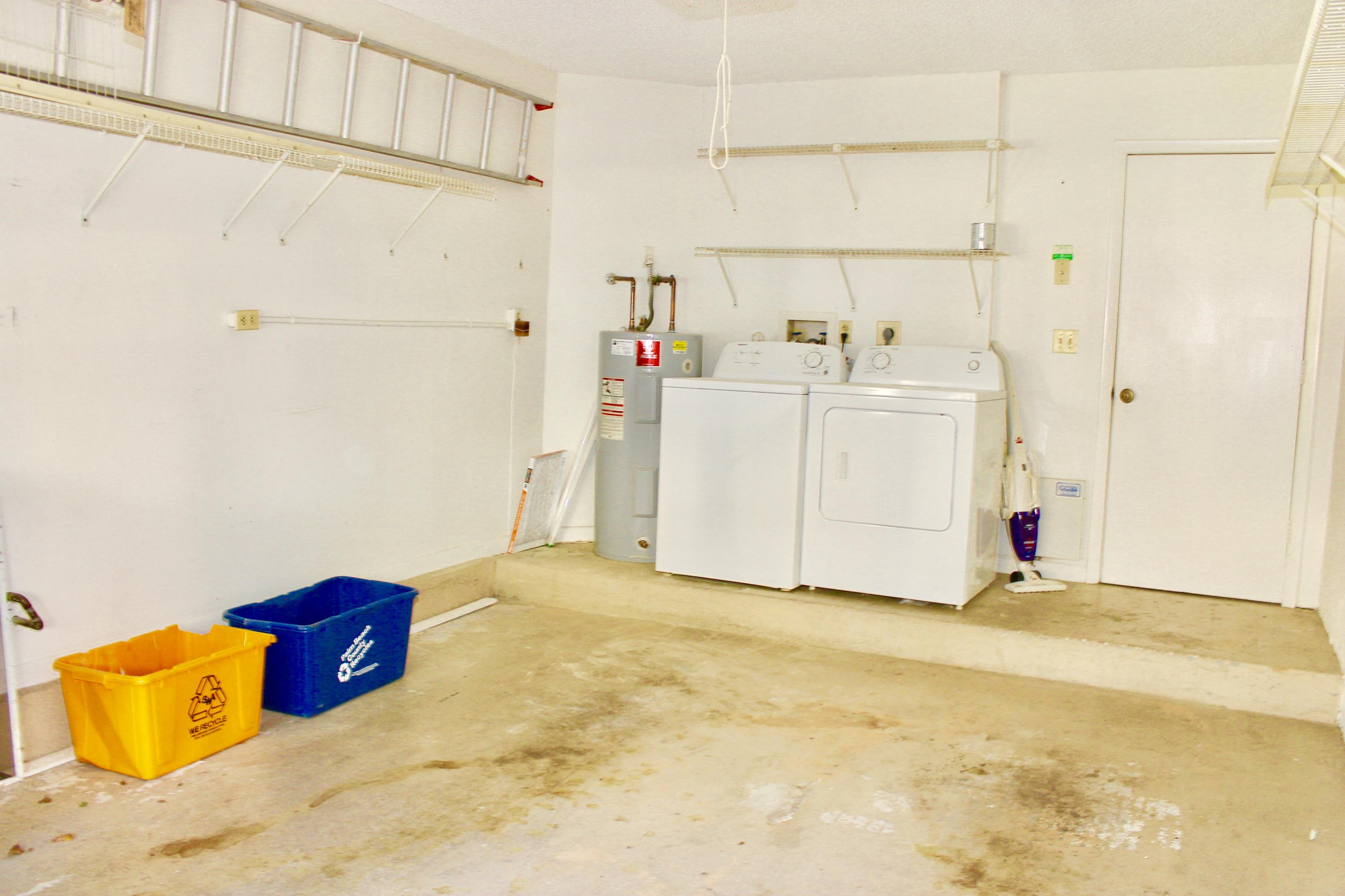 5325 Buckhead Circle, Unit 1020 Boca Raton, FL 33431 - Photo 18 of 19 Washer and Dryer
