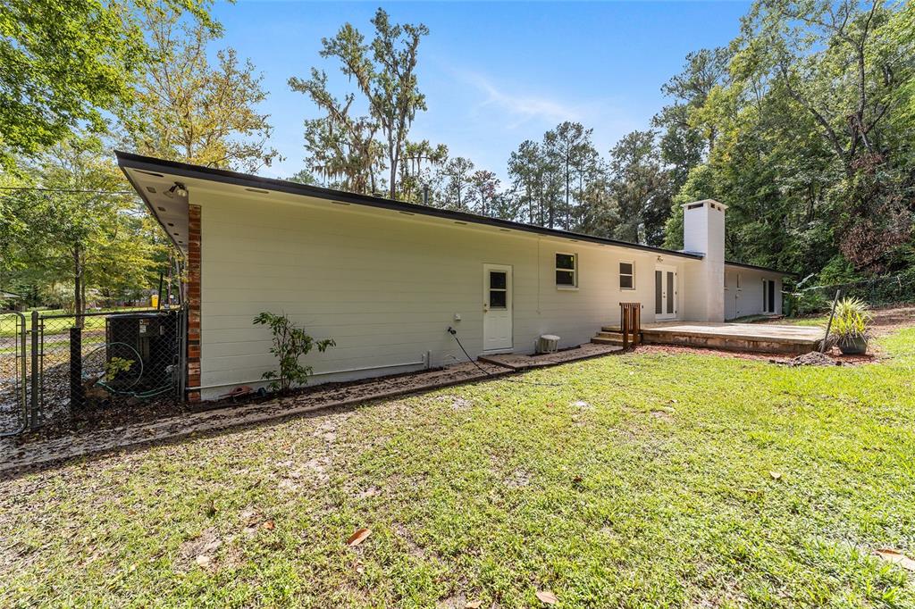 9310 Northwest 10th Place Gainesville, FL 32606 - Photo 41 of 57