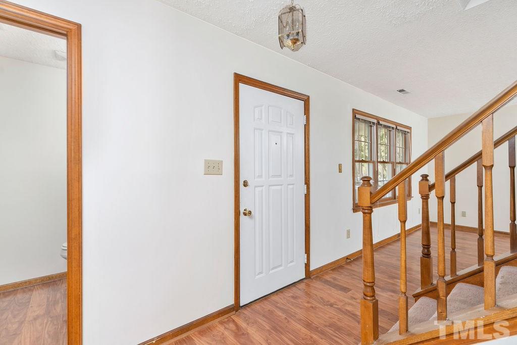 2025 Rabbit Run Raleigh, NC 27603 - Photo 5 of 30 Gallery Image 5
