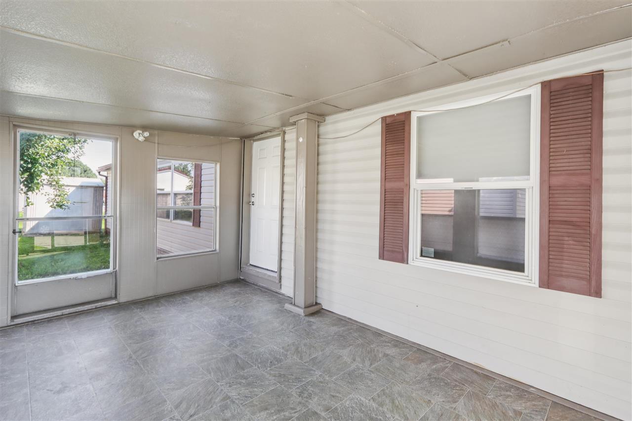 718 Bay Ridge Drive Iowa City, IA 52246 - Photo 19 of 23 Gallery Image 19