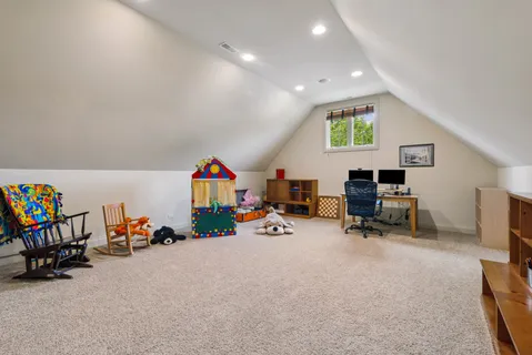 $1,850,000 | 901 Kenton Road, Deerfield, IL 60015