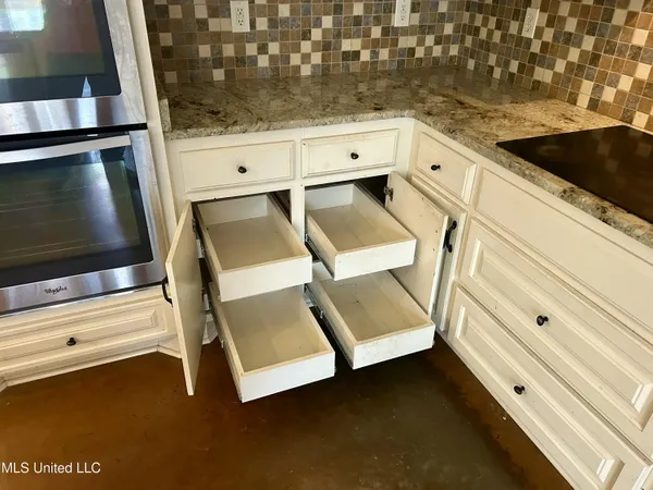 $293,000 | 141 Myers Road, Kosciusko, MS 39090