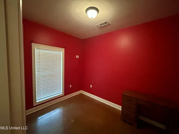 $293,000 | 141 Myers Road, Kosciusko, MS 39090