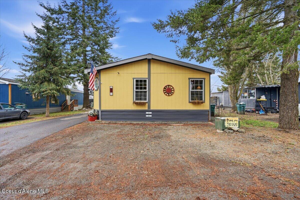 92 East Walrose Loop Hayden, ID 83835 - Photo 2 of 32 02-92 E Walrose Loop_RedHogMedia - Copy