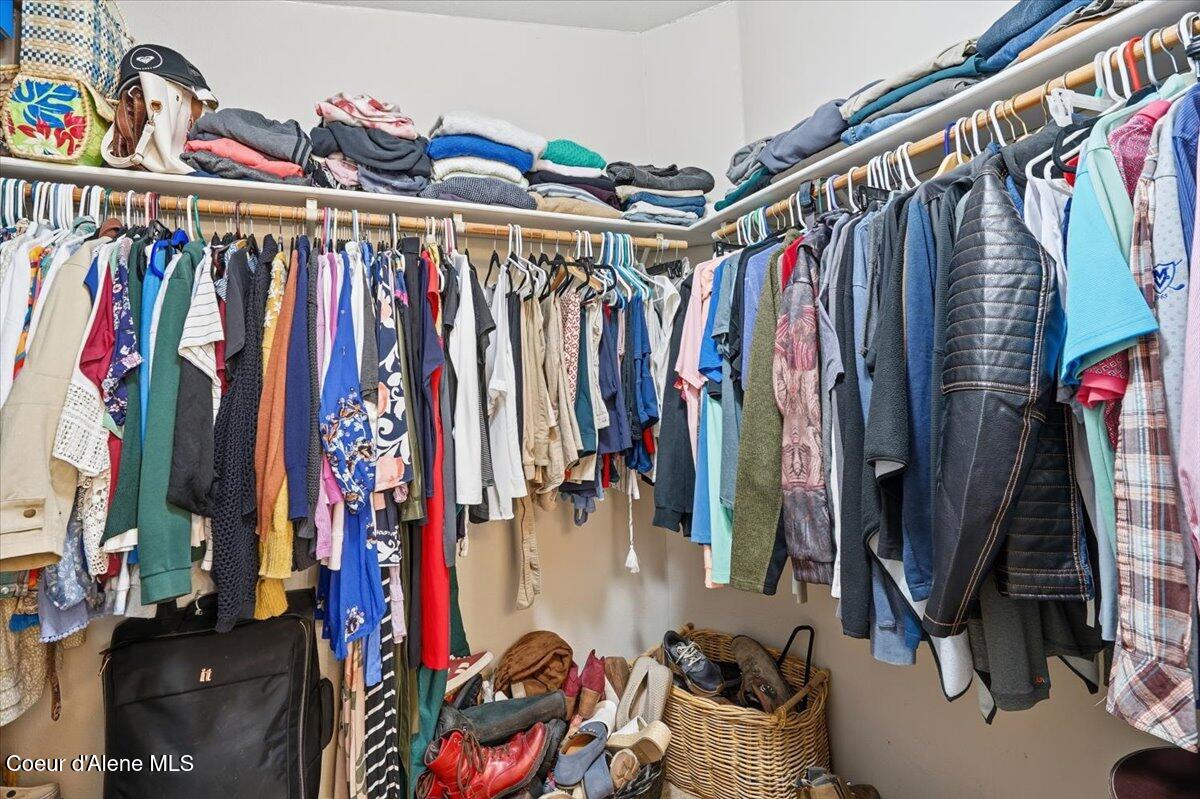 92 East Walrose Loop Hayden, ID 83835 - Photo 23 of 32 23-92 E Walrose Loop_RedHogMedia