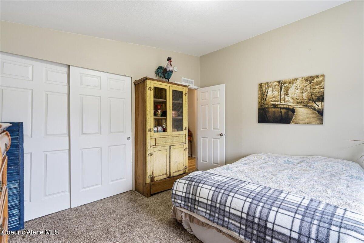 92 East Walrose Loop Hayden, ID 83835 - Photo 25 of 32 25-92 E Walrose Loop_RedHogMedia