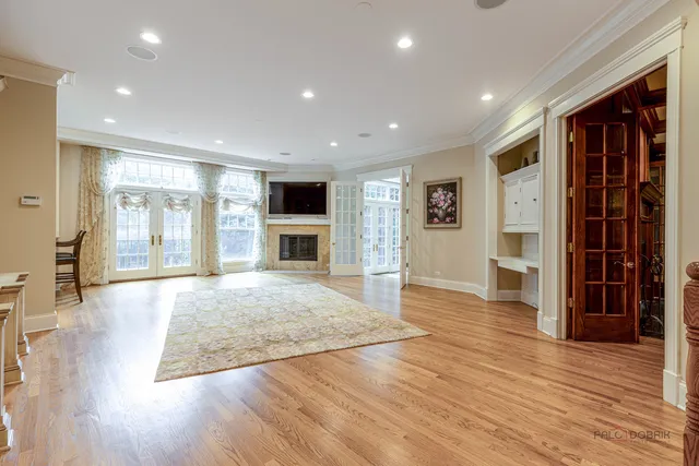 $3,799,900 | 64 Crescent Drive, Glencoe, IL 60022