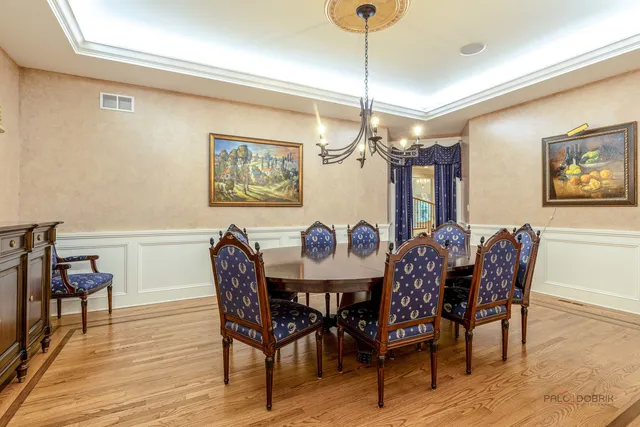 $3,799,900 | 64 Crescent Drive, Glencoe, IL 60022