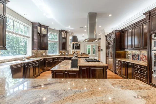 $3,799,900 | 64 Crescent Drive, Glencoe, IL 60022