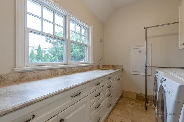 $3,799,900 | 64 Crescent Drive, Glencoe, IL 60022