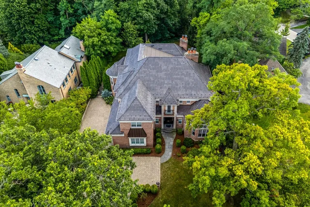 $3,799,900 | 64 Crescent Drive, Glencoe, IL 60022