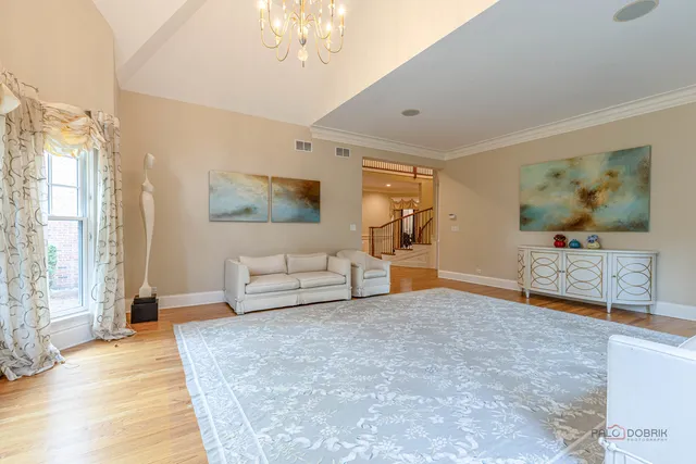 $3,799,900 | 64 Crescent Drive, Glencoe, IL 60022