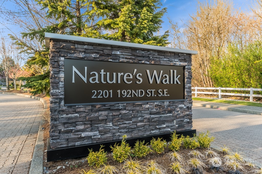 2201 192nd Street Southeast, Unit Q101 Bothell, WA 98012 - Photo 2 of 34 Gallery Image 2