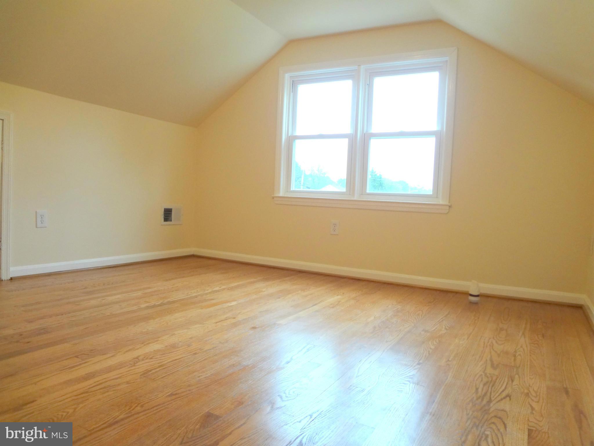 1619 Middleborough Road Baltimore, MD 21221 - Photo 13 of 30 Bedroom_3