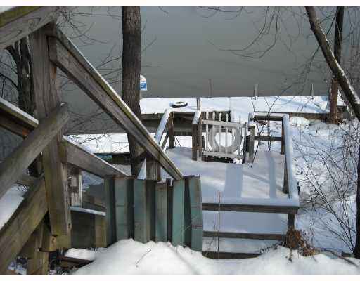 103 Chestnut Street Coraopolis, PA 15108 - Photo 15 of 17 Waterfront/Dock/Pier. Steps to Ohio River in Winter