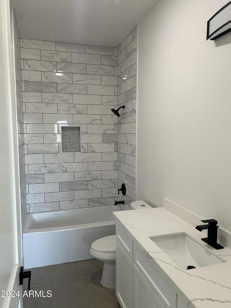 28804 North Edwards Road San Tan Valley, AZ 85143 - Photo 14 of 28 Photo #14