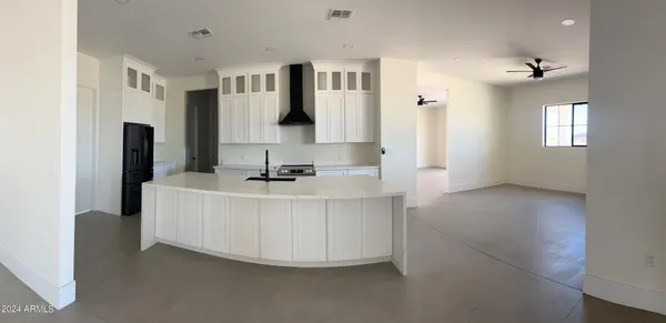 $3,800 | 28804 North Edwards Road, San Tan Valley, AZ 85143