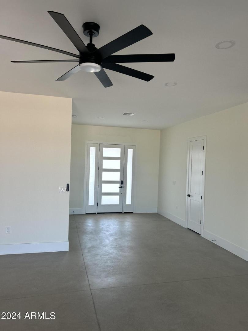 28804 North Edwards Road San Tan Valley, AZ 85143 - Photo 10 of 28 Photo #10