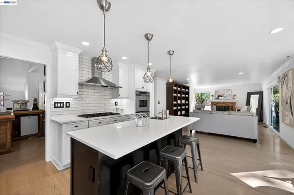 $2,199,000 | 1131 Mataro Court, Pleasanton, CA 94566