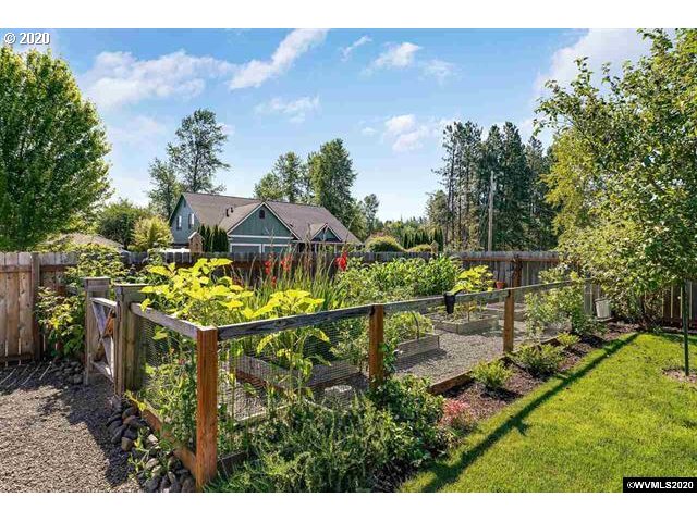 2702 18th Court Albany, OR 97321 - Photo 22 of 32 Gallery Image 22