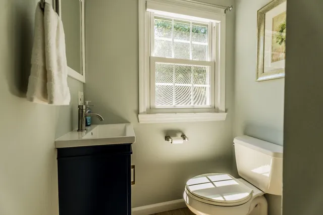 $569,000 | 26 Sanborn Road, Concord, NH 03301