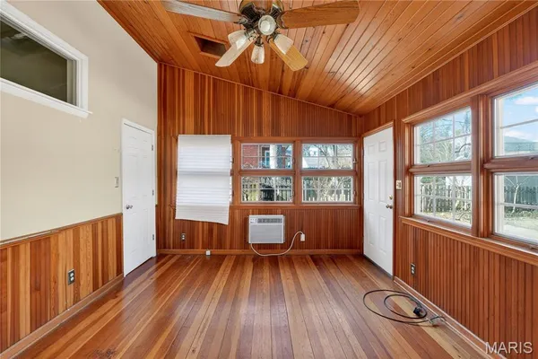 $499,500 | 461 Catalina Avenue, Webster Groves, MO 63119