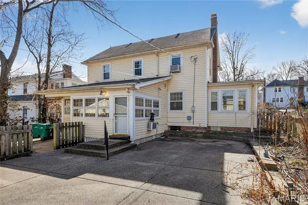 $499,500 | 461 Catalina Avenue, Webster Groves, MO 63119
