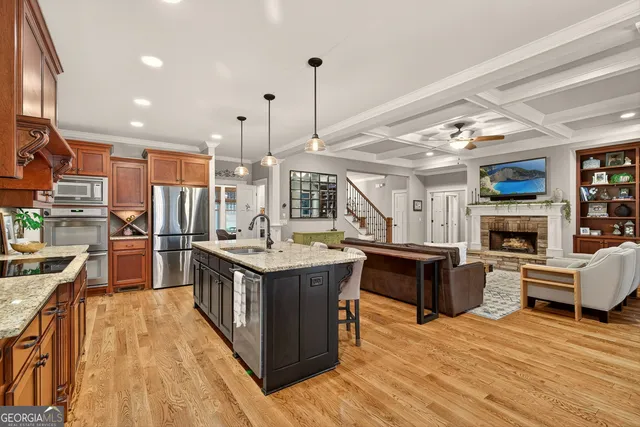 $995,000 | 385 Huckaby Road, Brooks, GA 30205