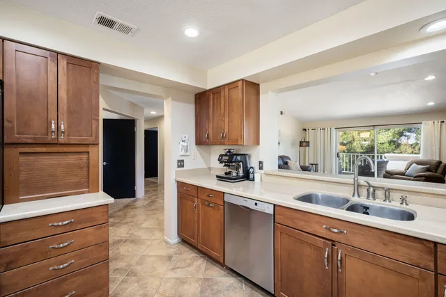 $515,000 | 340 Vista Royale Drive, Palm Desert, CA 92211