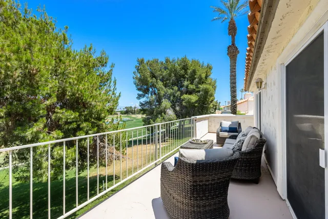 $515,000 | 340 Vista Royale Drive, Palm Desert, CA 92211