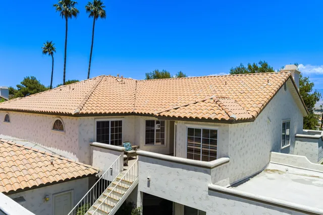 $515,000 | 340 Vista Royale Drive, Palm Desert, CA 92211