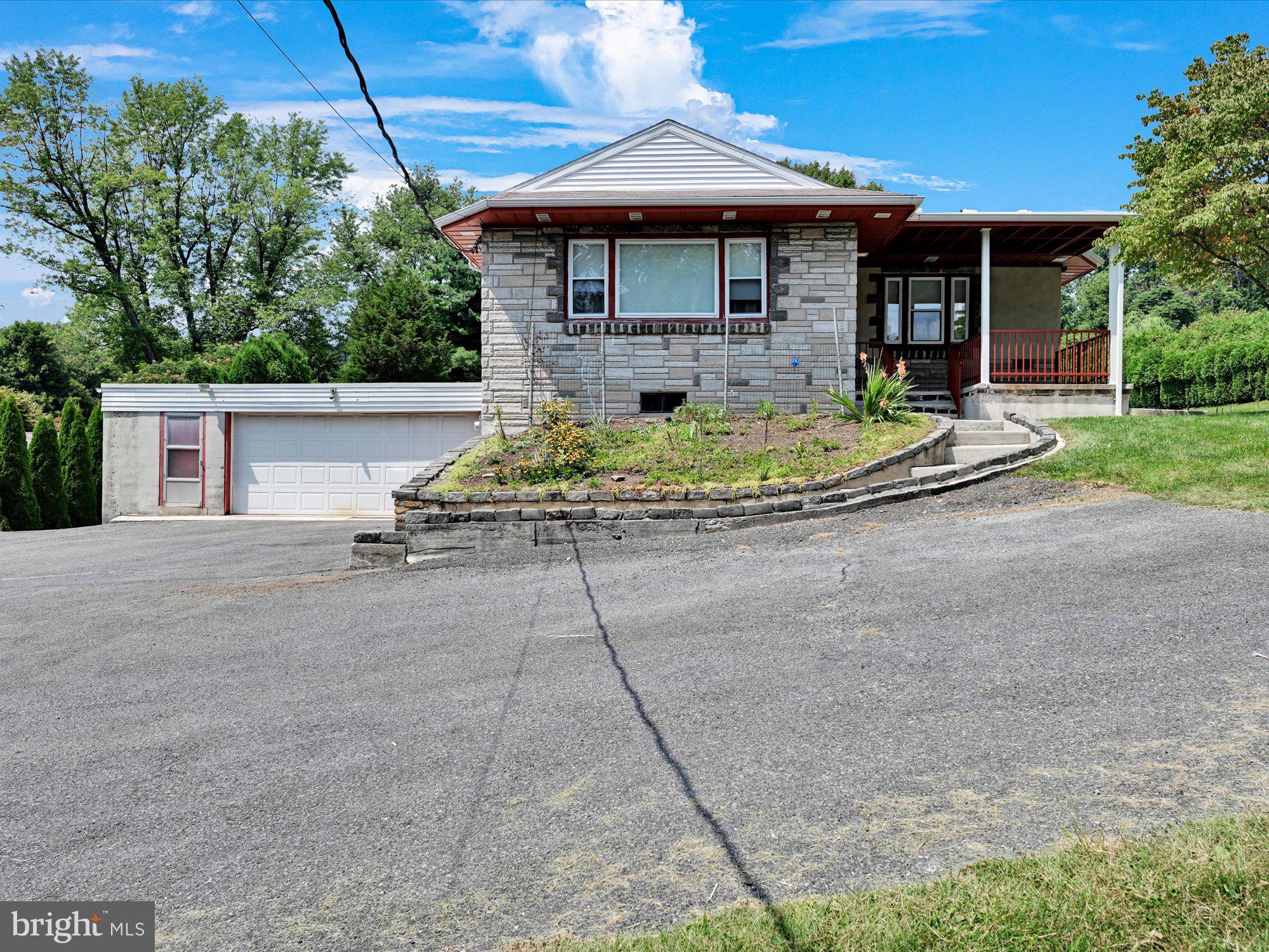 3060 Pricetown Road Temple, PA 19560 - Photo 1 of 31 Welcome Home !