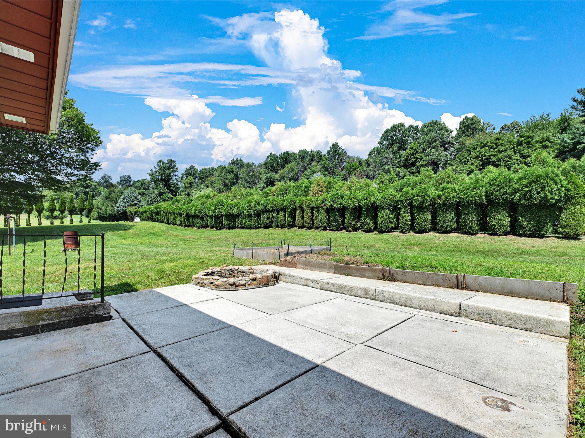 3060 Pricetown Road Temple, PA 19560 - Photo 27 of 31 Outside patio