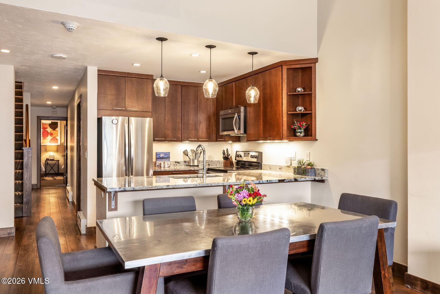 137 Benchmark Road, Unit 518 Avon, CO 81620 - Photo 18 of 34 photo_online_018