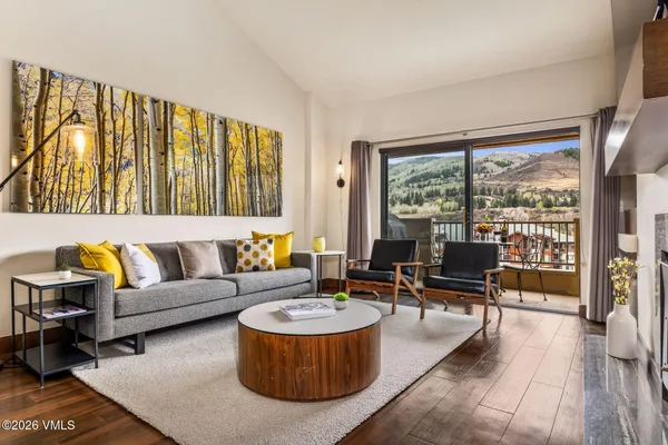 $1,600,000 | 137 Benchmark Road, Unit 518, Avon, CO 81620