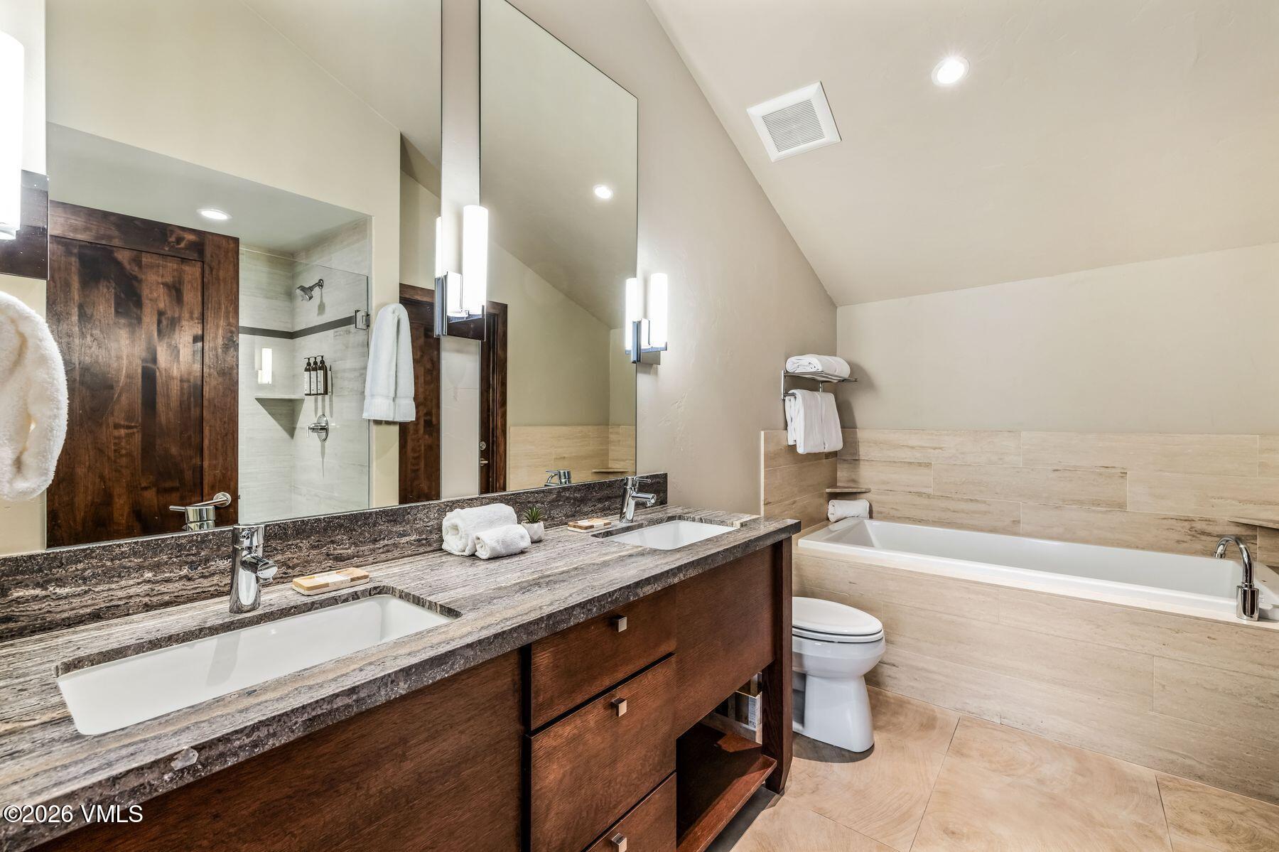 137 Benchmark Road, Unit 518 Avon, CO 81620 - Photo 24 of 34 photo_online_024