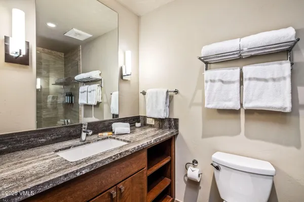 $1,600,000 | 137 Benchmark Road, Unit 518, Avon, CO 81620