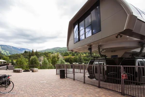 $1,600,000 | 137 Benchmark Road, Unit 518, Avon, CO 81620