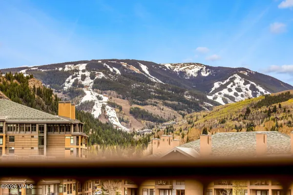 $1,600,000 | 137 Benchmark Road, Unit 518, Avon, CO 81620