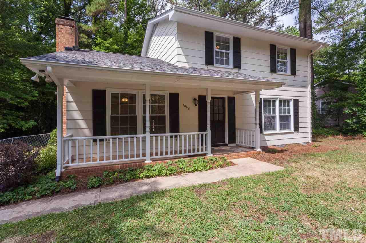 5808 Caledonia Street Raleigh, NC 27609 - Photo 4 of 25 Gallery Image 4