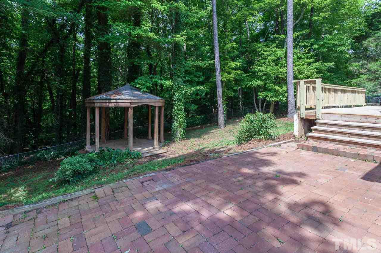 5808 Caledonia Street Raleigh, NC 27609 - Photo 10 of 25 Gallery Image 10