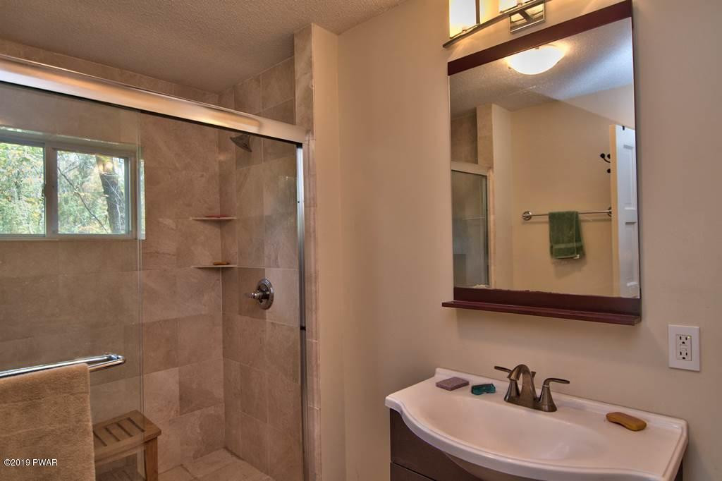 2025 Roamingwood Road Lake Ariel, PA 18436 - Photo 50 of 86