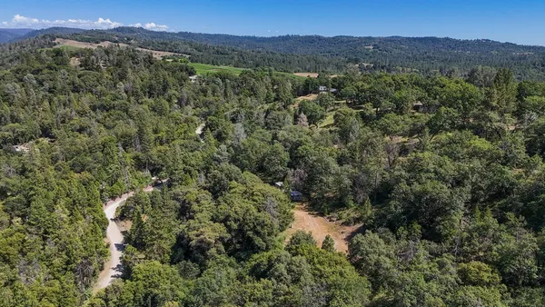 $109,900 | 6860 Ant Hill Road, Somerset, CA 95684