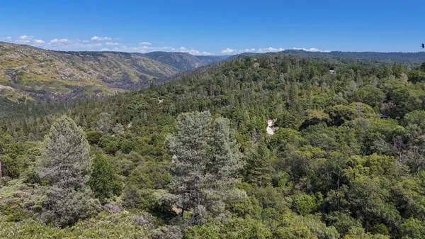 $109,900 | 6860 Ant Hill Road, Somerset, CA 95684