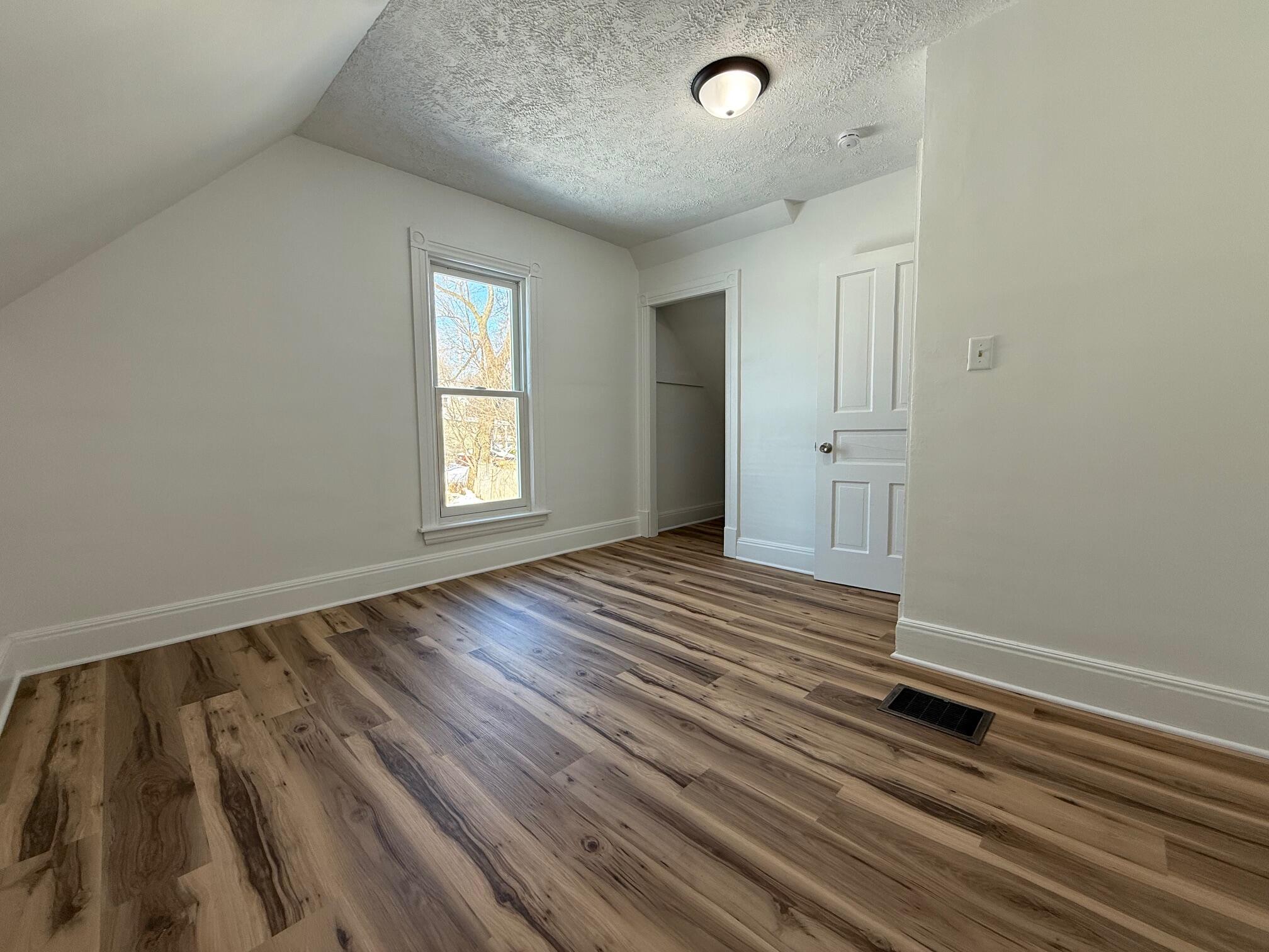 421 Lewis Street Belding, MI 48809 - Photo 22 of 30 IMG_6852