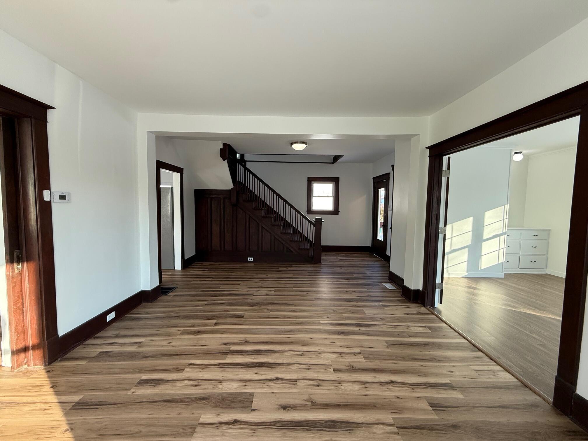 421 Lewis Street Belding, MI 48809 - Photo 4 of 30 IMG_6786