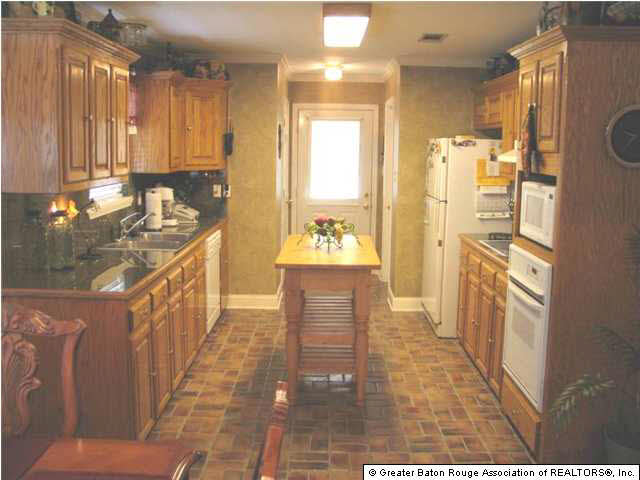 7206 Wayne Floyd Road Gonzales, LA 70737 - Photo 2 of 4 Gallery Image 2