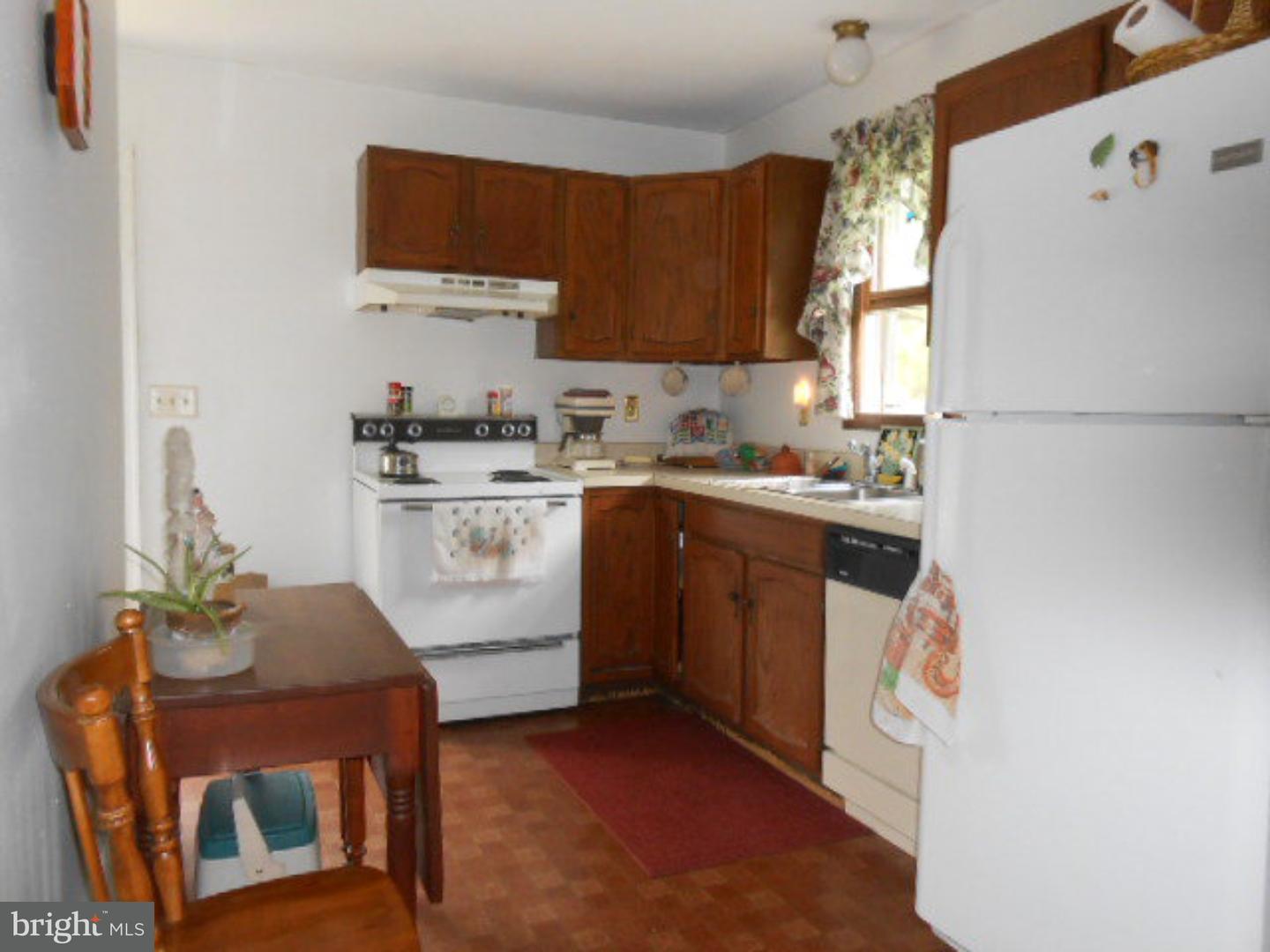 164 Stanhope Road Pine Grove, PA 17963 - Photo 3 of 12 Kitchen