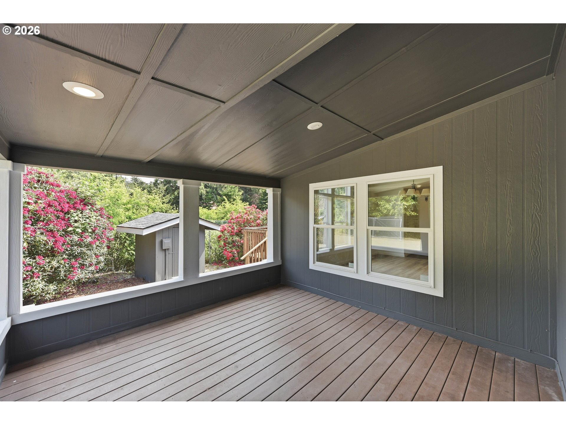 67752 Beaver Loop Road North Bend, OR 97459 - Photo 45 of 48