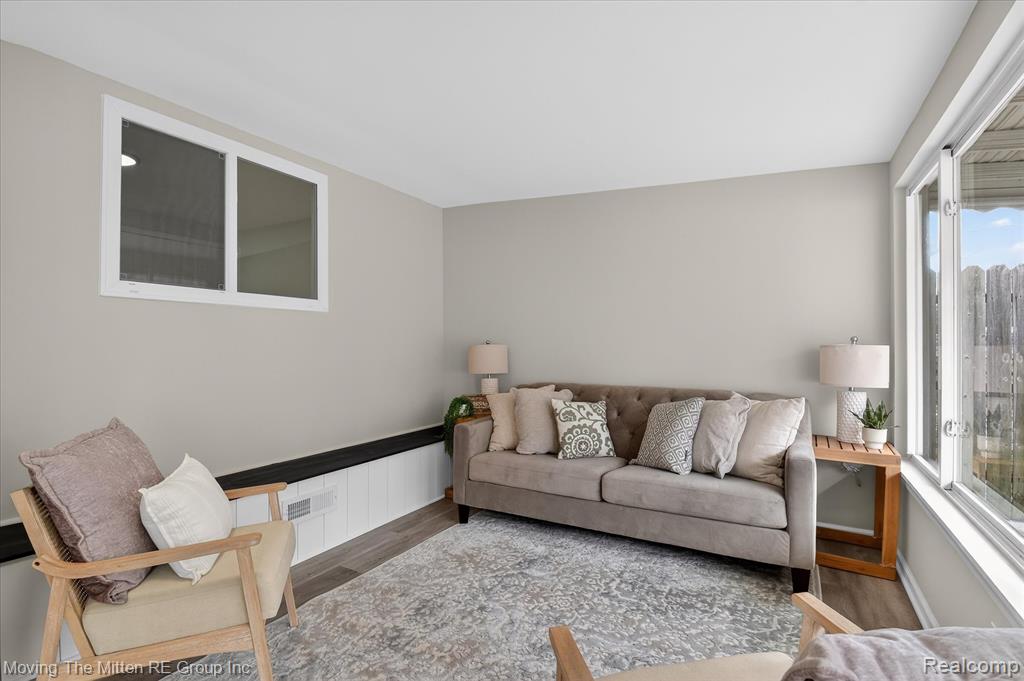 38061 Walnut Street Romulus, MI 48174 - Photo 21 of 68